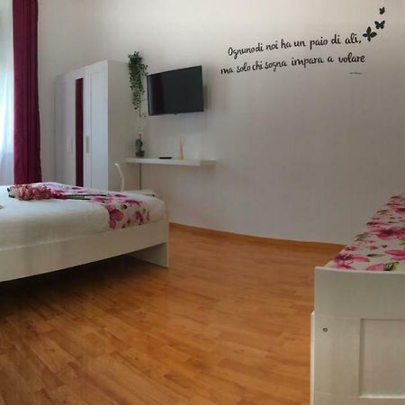 Orchids Apartment Рим Екстериор снимка
