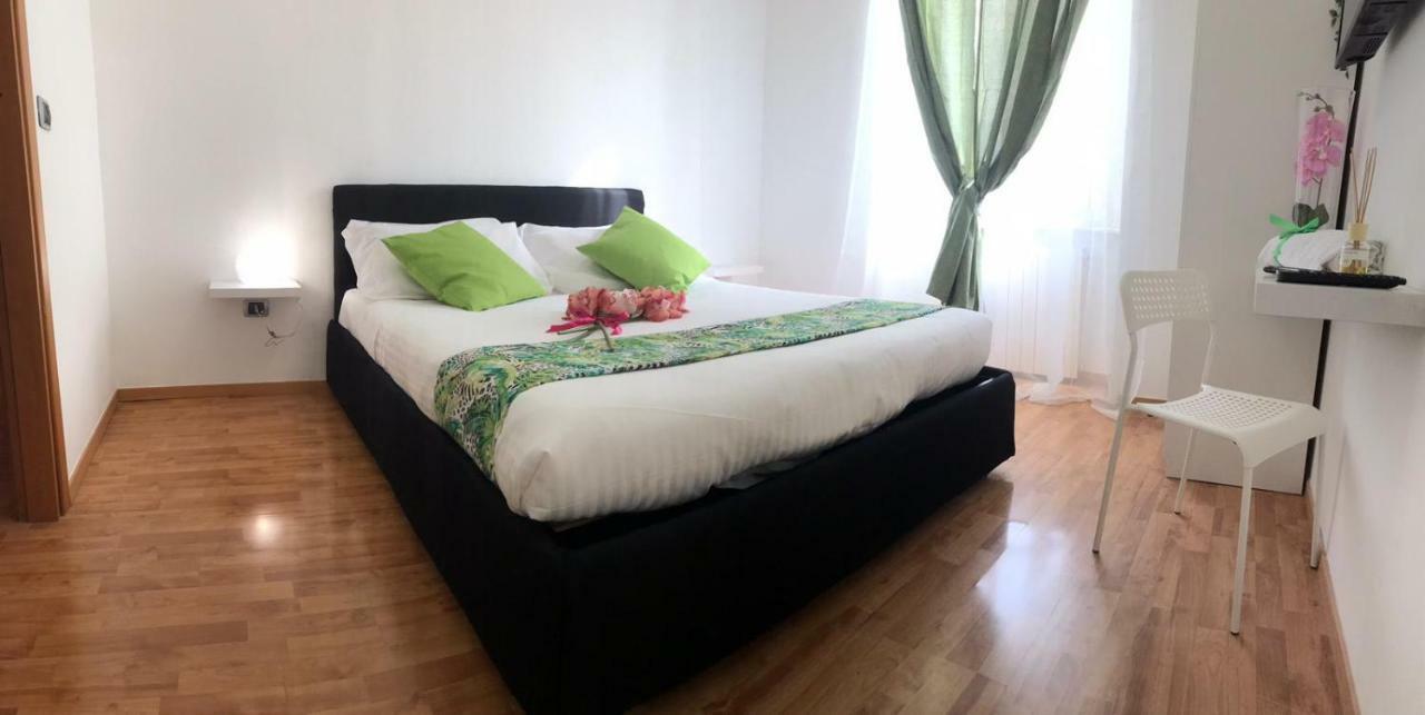 Orchids Apartment Рим Екстериор снимка